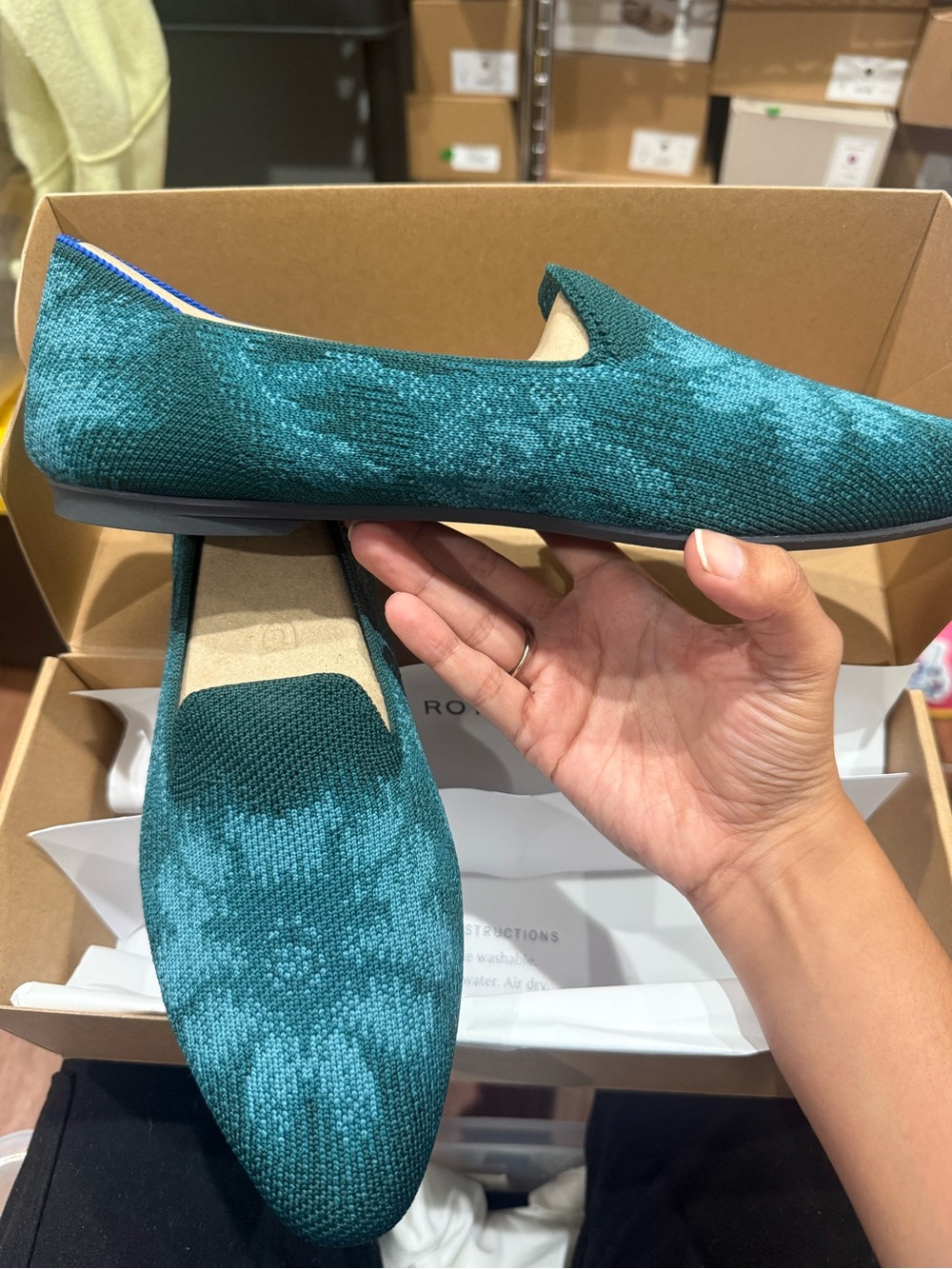 Rothy's Teal Knit Slip-On Flats size 8.5 New in Box - Picture 3 of 4